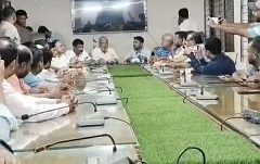 ঢাকার ধামরাইয়ে পবিত্র ঈদ উপলক্ষে প্রধানমন্ত্রীর ত্রাণ  তহবিল থেকে ৬৮০ জন পরিবারে ২৫০০ টাকা করে বিতরণ