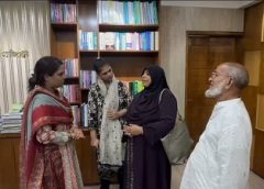 প্রতিবন্ধী মারিয়ার মুখে হাসি ফুটালেন ডিসি ফরিদা